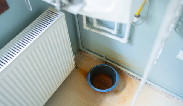 Best Sewage cleanup and water damage restoration  in Yuba City, CA